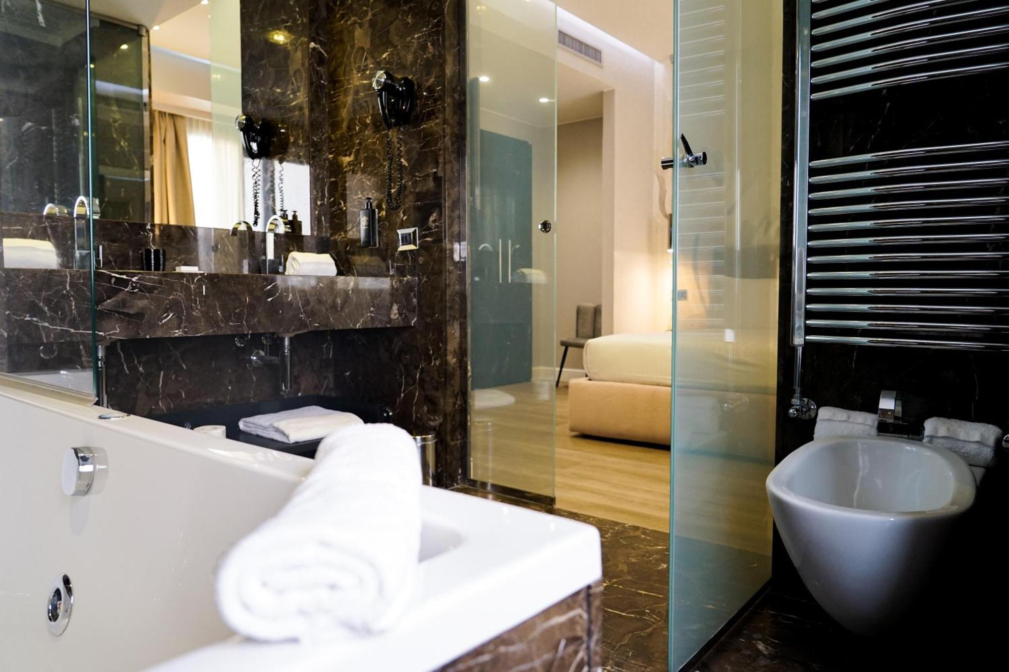 The Unique Hotel ميلان المظهر الخارجي الصورة
